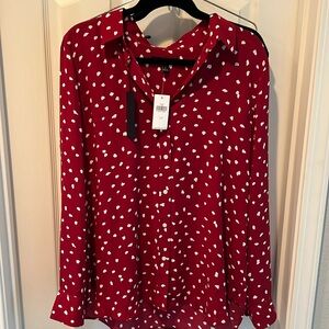 NWT Banana Republic Dillon classic fit blouse in claret red with while ‘hearts’